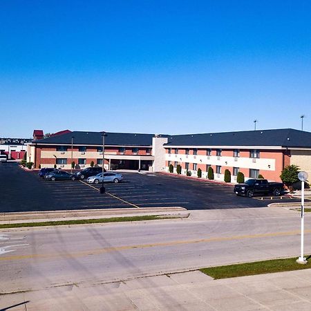 Quality Inn Stadium Area Green Bay Exterior photo