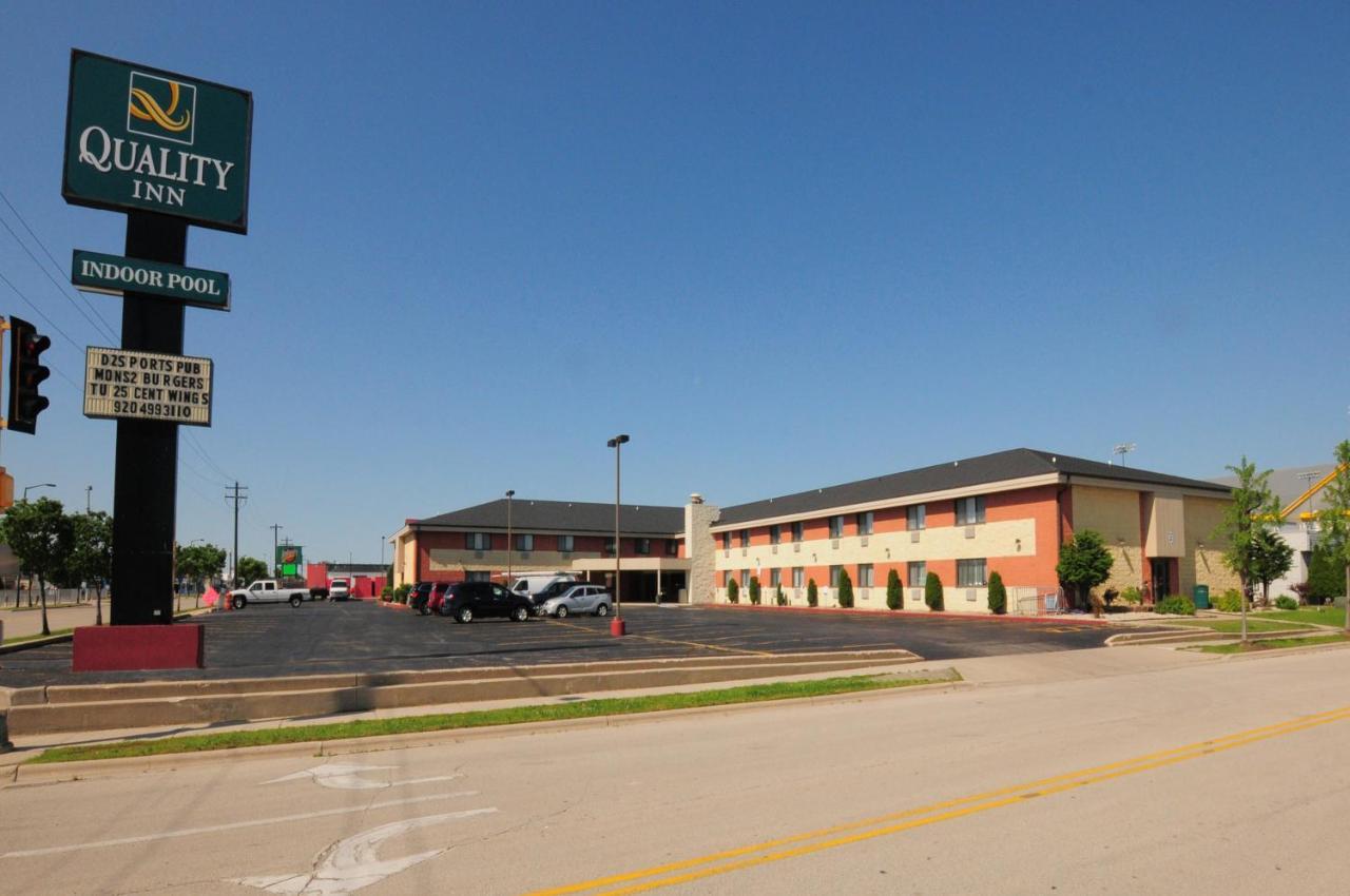 Quality Inn Stadium Area Green Bay Exterior photo